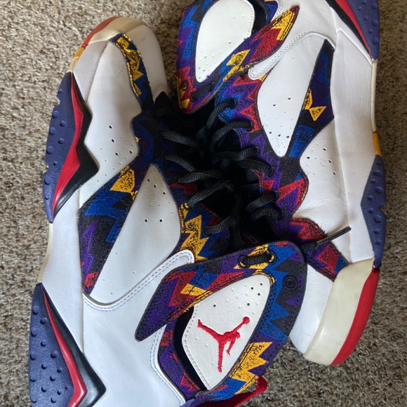 Air Jordon 7 - Picture 2 of 5